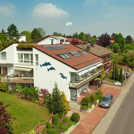 招待所 Haus Delphin 4*